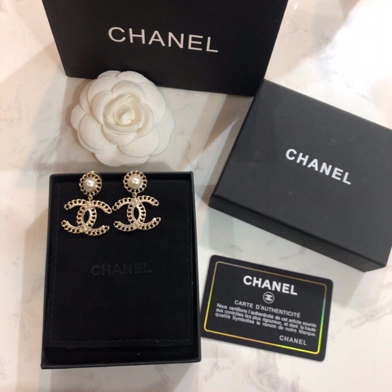 Bagsaaa Ch**el Drop Pearl Earrings