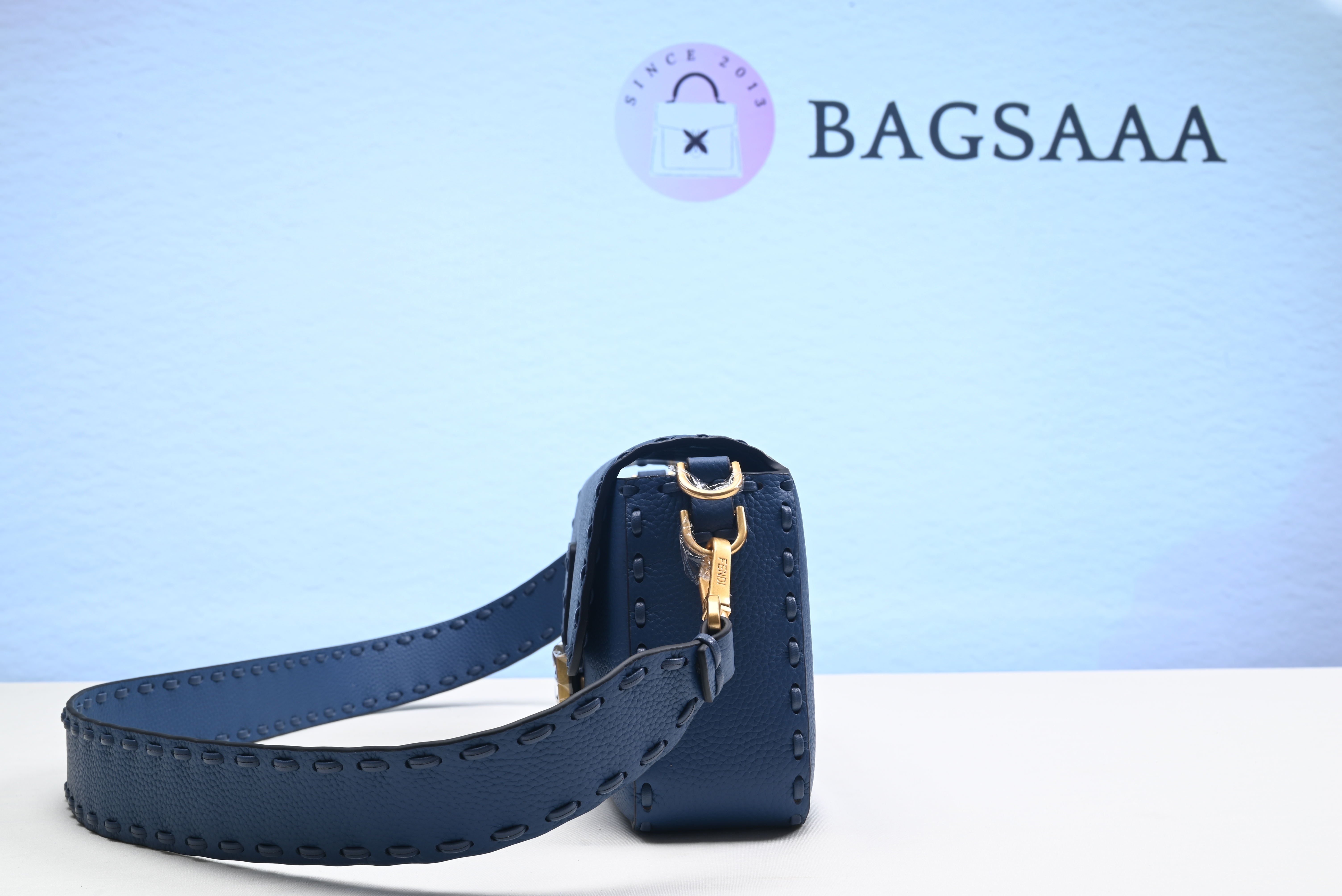Bagsaaa F**di Baguette Blue Selleria bag with oversize topstitching
