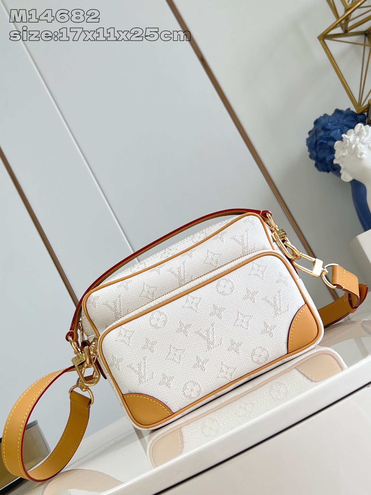 Bagsaaa LV M14682 Nil Bag Off White - 25cm