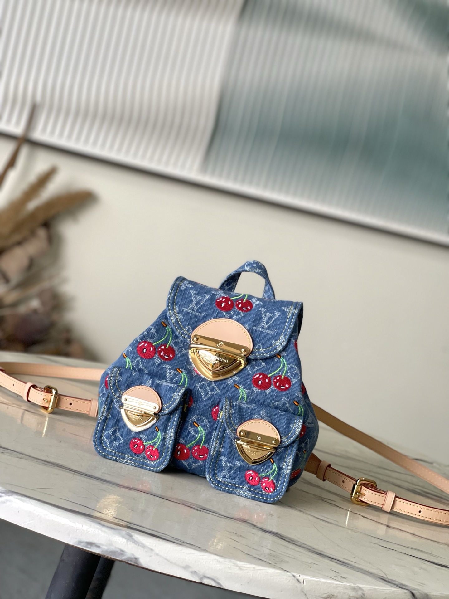 Bagsaaa M13679 LV x TM Venice NM Monogram cherry denim - 26cm