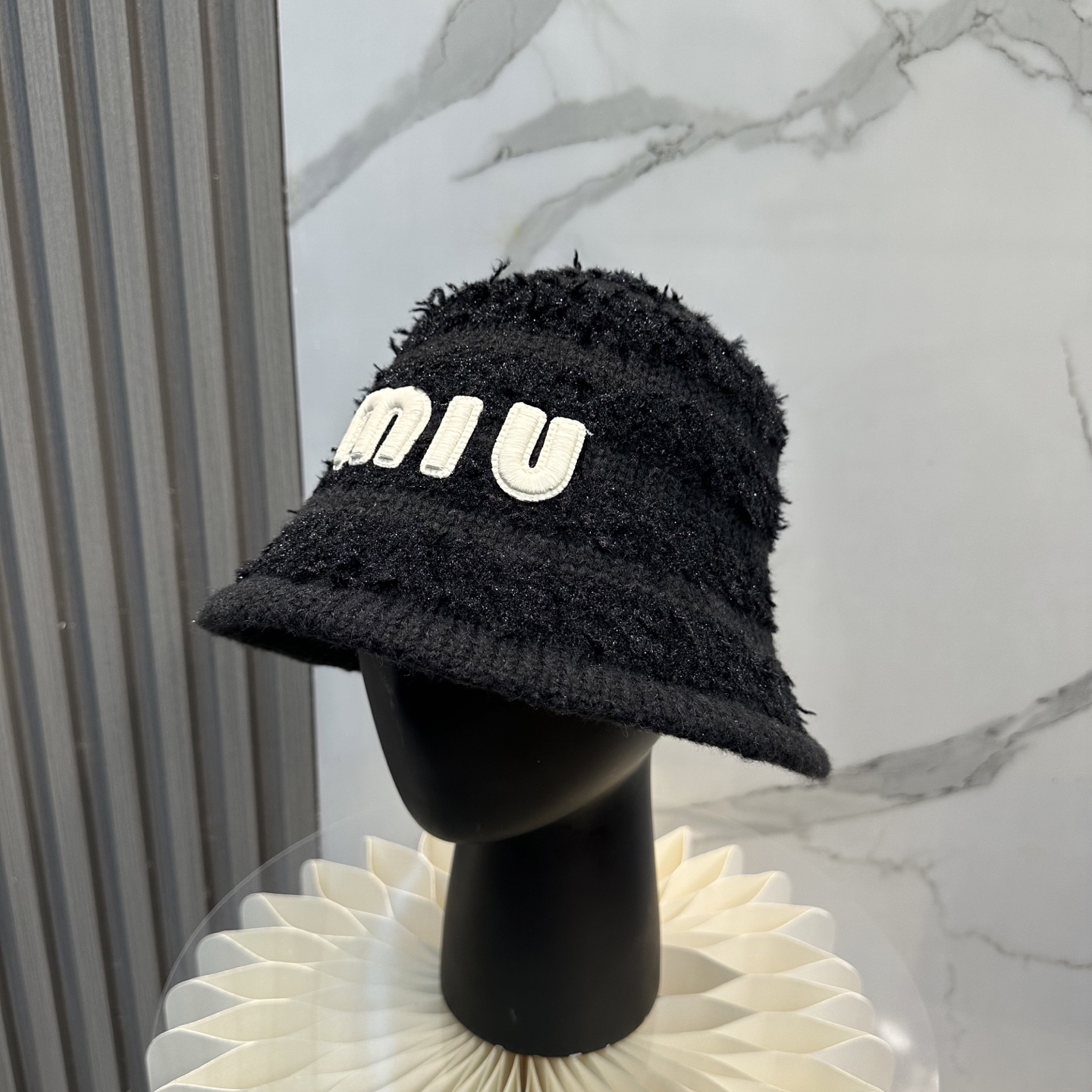 Bagsaaa Miu Miu Buckle Black