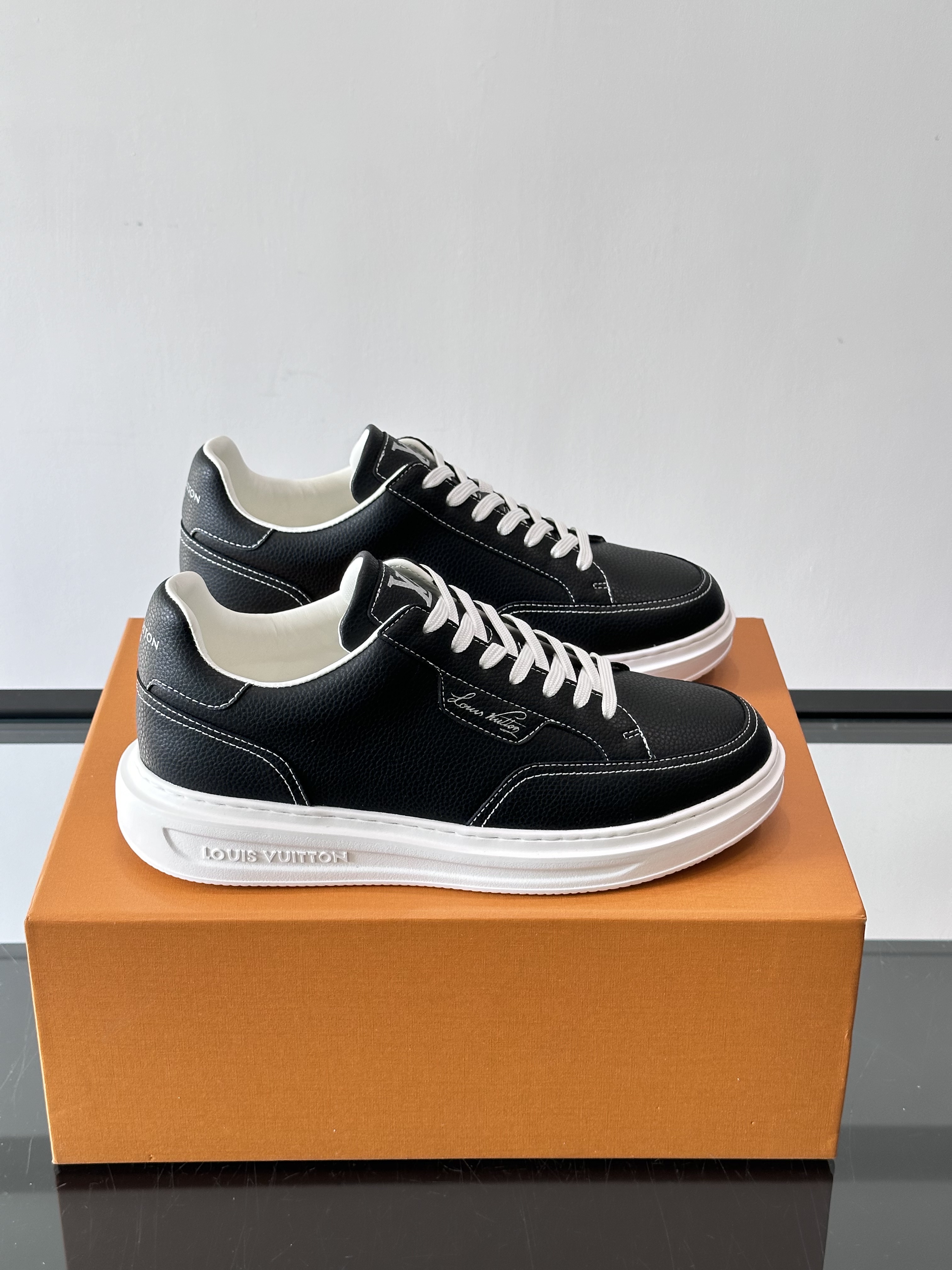 Bagsaaa LV Beverly Hills Sneaker black