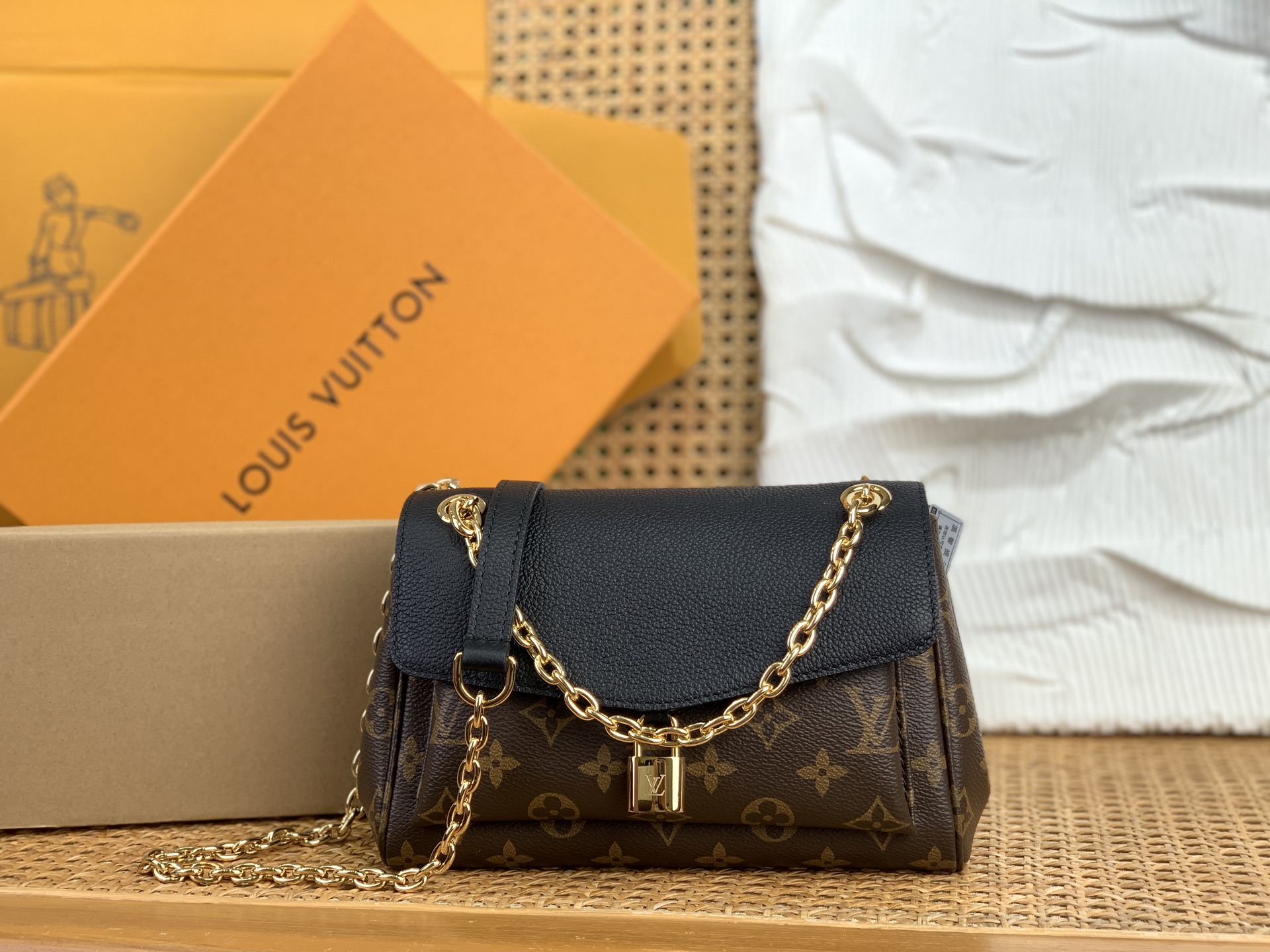 Bagsaaa LV M26398 Saint Germain BB Monogram/Black - 24cm